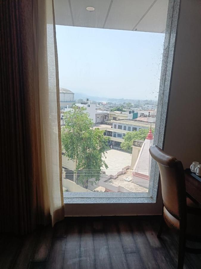 The Vilana Hotel Rishikesh Exterior photo